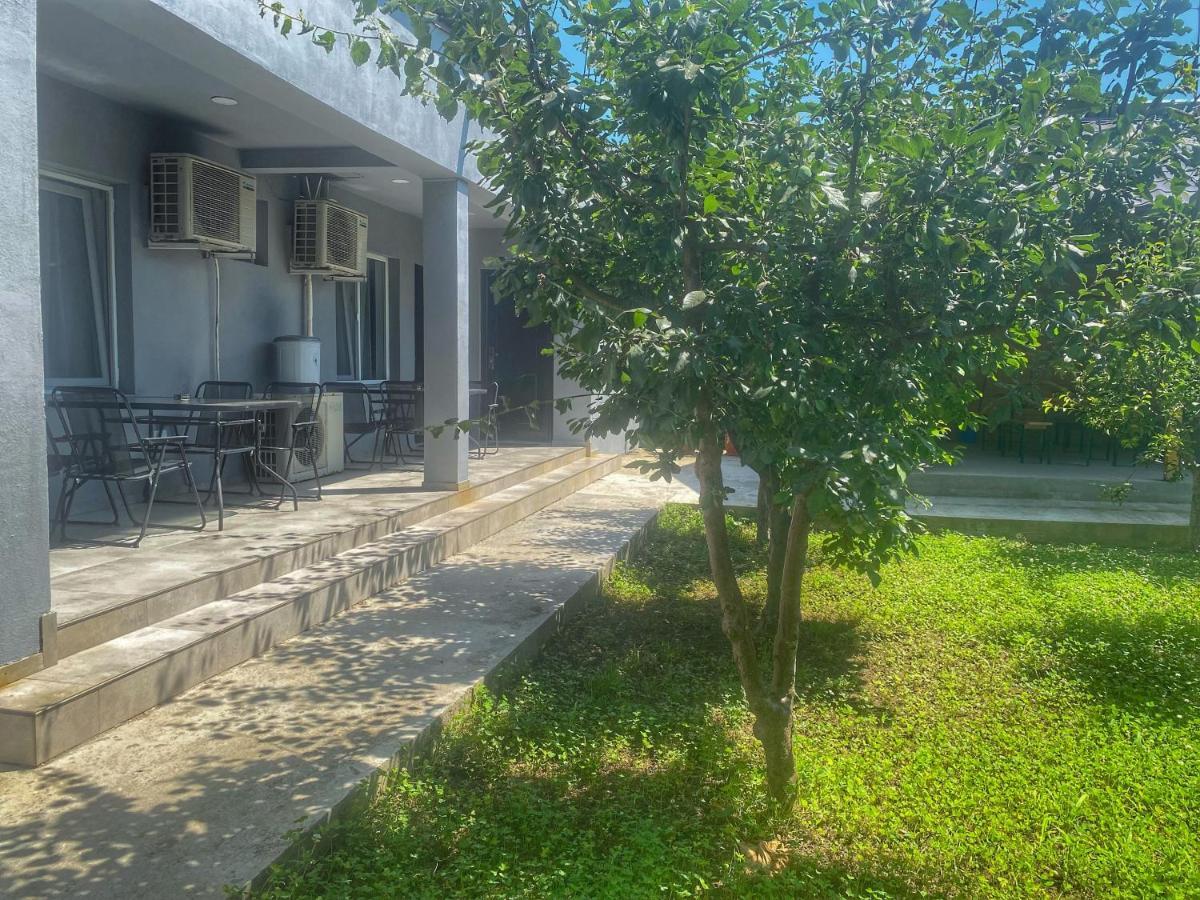 Appartamento Raven Comstar Corbu  Esterno foto