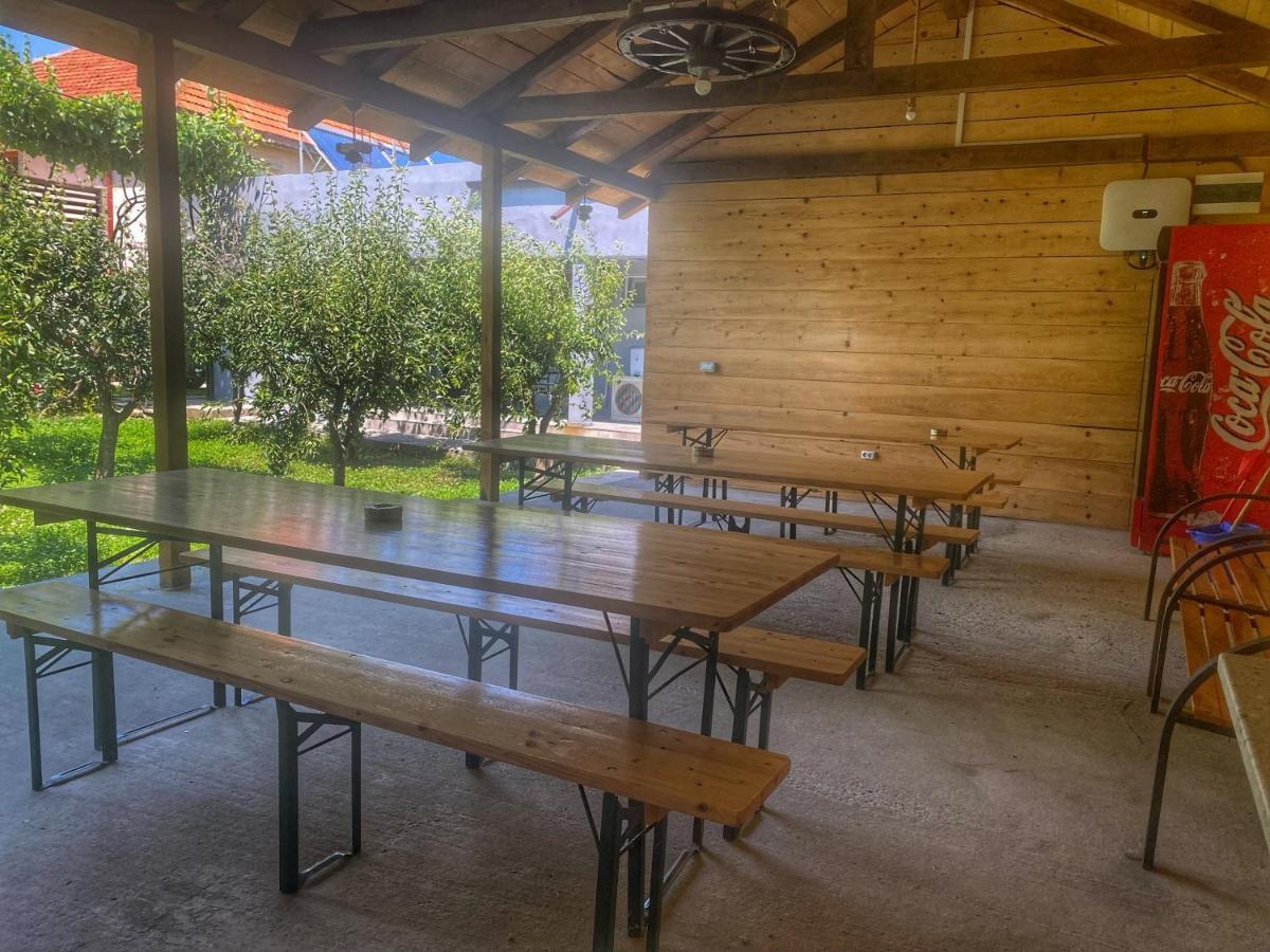 Appartamento Raven Comstar Corbu  Esterno foto