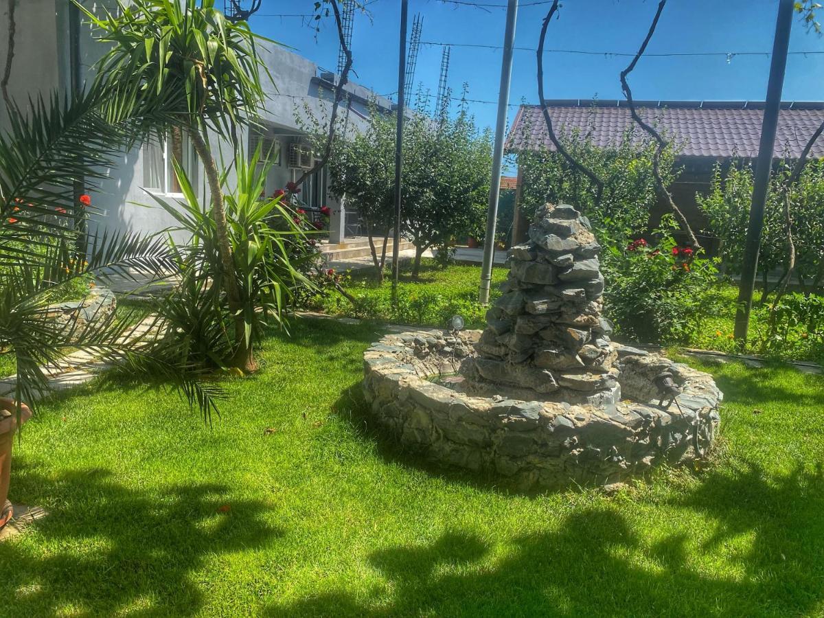 Appartamento Raven Comstar Corbu  Esterno foto