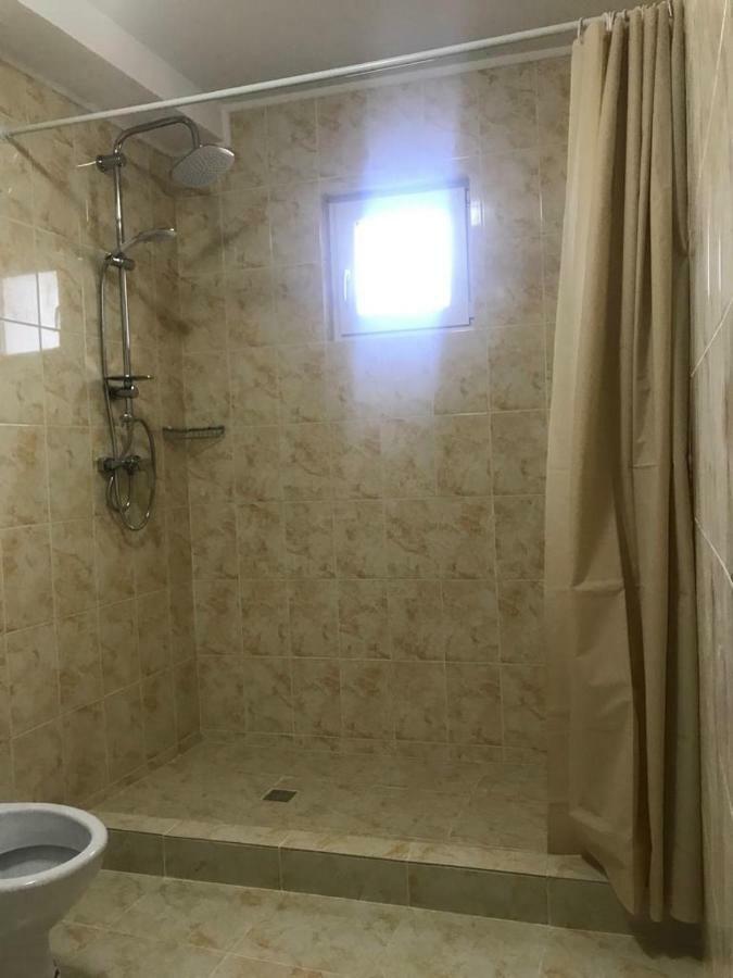 Appartamento Raven Comstar Corbu  Esterno foto